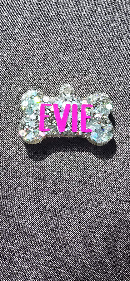 Personalised Dog bone keyring - SoulPrint